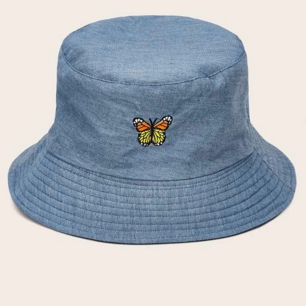 Blue/butterfly bucket hat